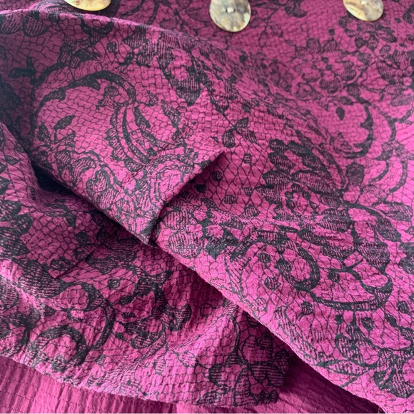 Habitat purple and black floral button up size xs - Picture 8 of 11